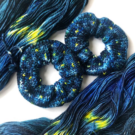 Hand Knitted Scrunchies made with Starry Night hand dyed yarn Crochet Starry Night, Knitted Scrunchies, Hand Dyed Yarn Projects, Sewing Plushies, Crafting Aesthetic, Yarn Aesthetic, Hand Dyed Yarn Inspiration, Wool Spinning, Knitted Projects