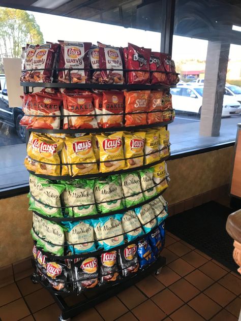 Rainbow Aesthetic  Chip Rack @ Subway Rainbow Chips Aesthetic Snacks Chips, Lays Chips Aesthetic, Subway Aesthetic Food, Lays Aesthetic, Chip Aesthetic, Aesthetic Chips, Dulces Aesthetic, Chips Aesthetic, Grocery Gift Card