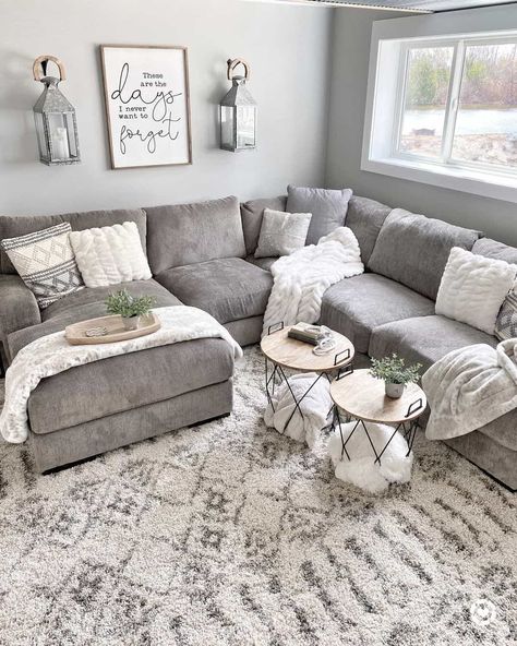 Cozy Ideas, Grey Couch Living Room, Living Room Decor Gray, Trendy Living Rooms, Inspire Me Home Decor, Living Room Decor Cozy, Tiny Apartment, Smart Furniture, Living Room Remodel