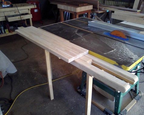 Sliding Table attachment - by childress @ LumberJocks.com ~ woodworking community Table Saw Extension, Sewing Machine Table Diy, Table Saw Station, Sliding Table Saw, Jigsaw Table, Table Saw Sled, Best Table Saw, Table Saw Fence, Table Saw Stand