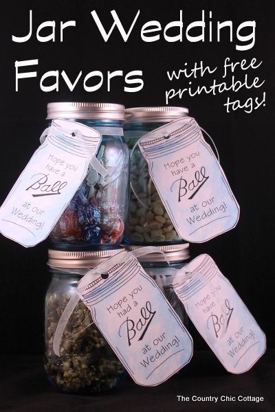 Mason Jar wedding favors with free printable tags -- love mason jars and these tags and they are available to print in a variety of "Ball" j... Jar Wedding Favors, Mason Jar Wedding Favors, Mason Jar Tags, Baby Shower Favours For Guests, Mason Jar Sign, Wedding Favour Jars, Trendy Wedding Favors, Jar Tags, Free Printable Tags