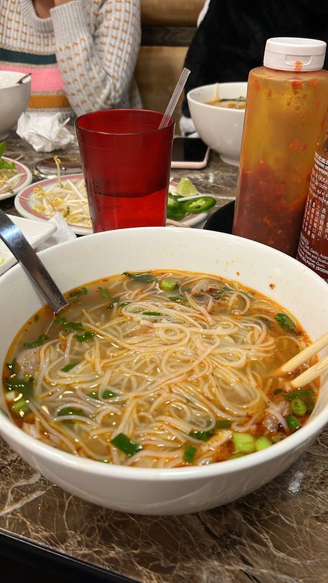 Pho Aesthetic, Pho Food, Food Babe, Think Food, Food Staples, Food Obsession, Healthy Meal Prep, Interesting Food Recipes, Food Menu