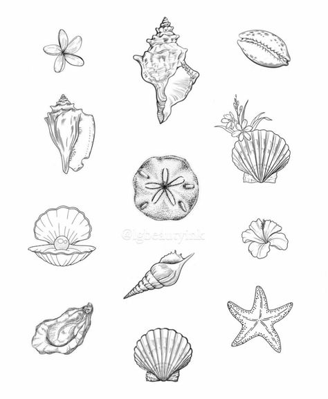 Ocean Art Tattoo, Matching Ocean Tattoos For Best Friends, Food Tattoo Ideas Small, Tattoos Beach Theme, Small Conch Shell Tattoo, Seashell Tattoos For Women, Art Lover Tattoo, Small Coastal Tattoos, Sea Shell Tattoo Design