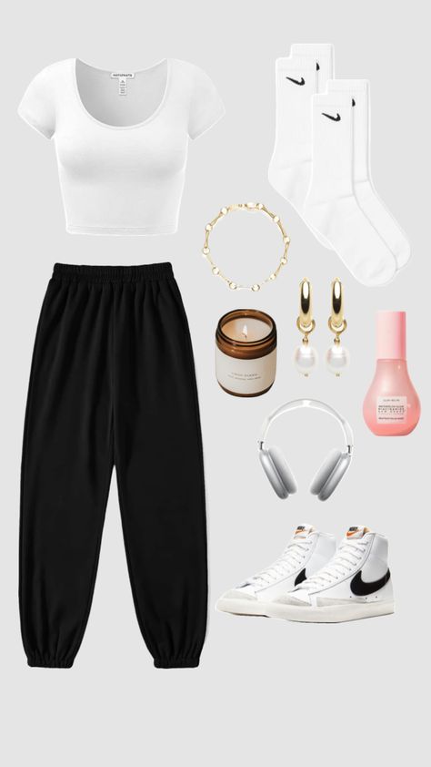 Cute Lazy Outfits For School Sweatpants, Sweatpant Outfits, Outfit Shuffles Comfy, Simple Outfits For School, Trendy Outfits For Teens, Casual Preppy Outfits, Casual School Outfits, Cute Outfits For School, Cute Lazy Day Outfits