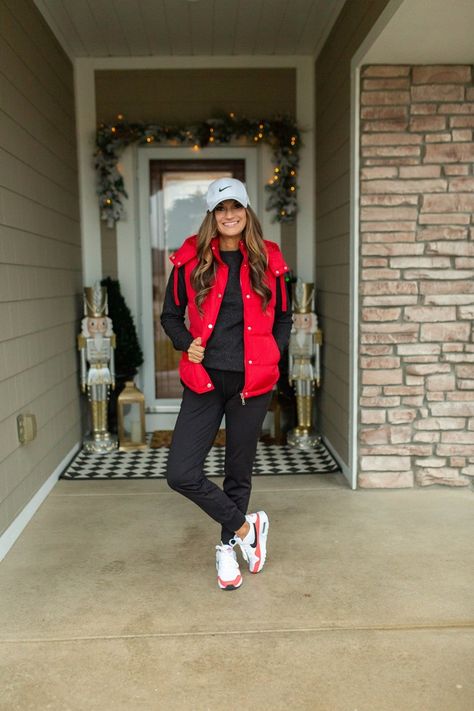 Check out my curated selection of products here Basketball Mom Outfit, Casual Winter Style, Mom Outfits Winter, Mom Outfit, Winter Gear, Basketball Mom, Outfit Winter, Mom Outfits, Winter Casual