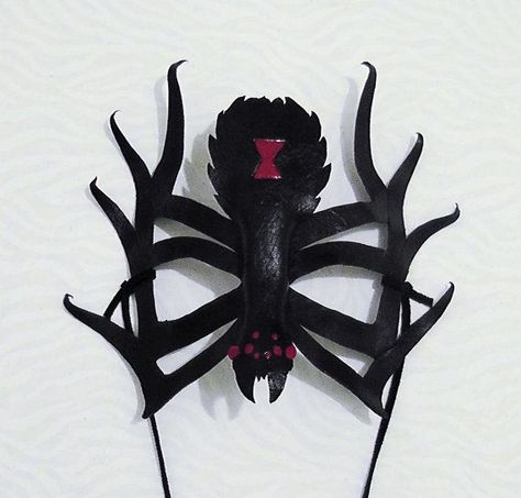 Black Widow Spider Mask Spider Mask, Widow Costume, Masquerade Mask Diy, Flight Art, Black Widow Costume, Widow Spider, Black Widow Spider, Superhero Masks, Mask Masquerade