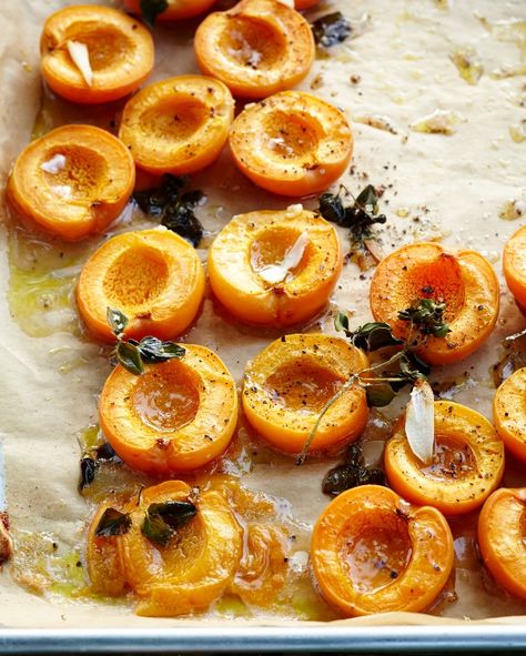 Farm To Table Dinner: Roasted Apricots With Ricotta And Honey — Kitchen Repertoire Ricotta And Honey, Honey Kitchen, Farm To Table Dinner, Apricot Recipes, Table Dinner, Farm To Table, Snacks Für Party, Iftar, Fruit Desserts