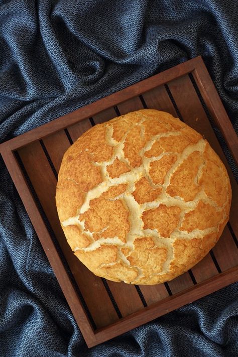 Dutch Crunch Bread Dutch Crunch Bread Recipe, Giraffe Bread, Dutch Crunch Bread, Bear Bread, Giraffe Spots, Savory Breads, Vegetarian Ideas, Savory Bread, Indian Desserts