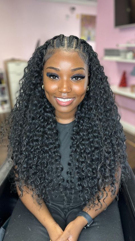 Check more at https://howcandothis.com/hairstyleideas/45976/ Cornrows With Crochet In Back, Cute Crochet Hairstyles, Hair Scarf Ideas, Crochet Curl, Crochet Hairstyles For Black Women, Hairstyles For Beginners, Crochet Hair Styles Freetress, Crotchet Styles, Crochet Curls