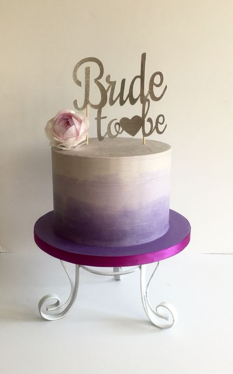 Ombré buttercream bridal shower cake Purple Bridal Shower Cake Ideas, Bridal Shower Cake Designs, Bride Shower Cake, Bachelorette Cake For Bride, Lavender Cake Design, Wedding Bridal Shower Ideas, Purple Bridal Shower Ideas, Bride To Be Cakes Ideas, Hen Cake