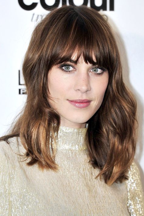 Alexa Chung Haircut, Alexa Chung Hair, Medium Fine Hair, Long Fringe Hairstyles, Fringe Bangs, Bangs With Medium Hair, Hair Styles 2014, Longer Hair, French Hair