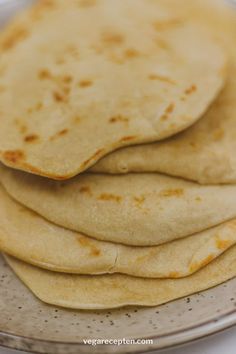 Roti pannenkoek maken (platbrood recept) - Vega Recepten Chapati, Seitan, Tempeh, Naan, Flatbread, I Love Food, Love Food, Diner, Bread