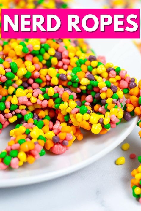 Nerd Ropes Recipe, How To Make Nerd Clusters, Nerd Clusters Diy, Diy Nerds Rope Candy, Recipes With Nerds Candy, How To Make Nerd Ropes, Nerd Desserts, Nerd Clusters, Nerd Candy