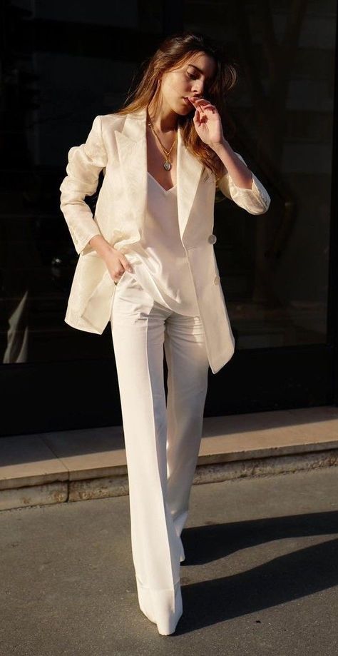 Cream Blazer Outfits For Women, Cream Blazer Outfit, Casual Wedding Outfit, Cream Suit, Blazer Outfits For Women, Cream Trousers, Suit Jumpsuit, Cream Blazer, White Trousers