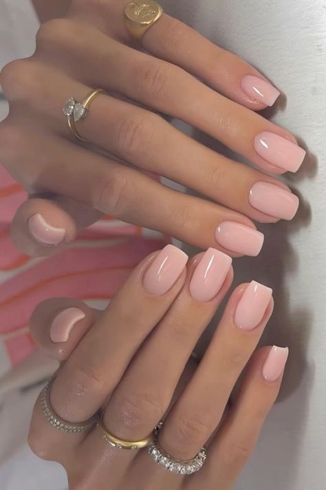 Neutral Nails Acrylic, Natural Acrylic Nails, Nagel Tips, Basic Nails, Pink Acrylic Nails, Neutral Nails, Girls Nails, Classy Nails, Chic Nails