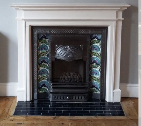 Edwardian Tiles, Victorian Ceramics, Fireplace Victorian, Fireplace Hearth Tiles, Victorian Fireplace Tiles, Tiles Fireplace, Edwardian Fireplace, Victorian House Renovation, Hearth Tiles