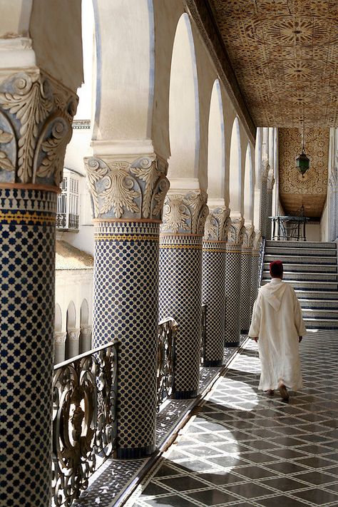 Moroccan Interiors Marrakech Morocco, Morocco House, Medina Morocco, Medina Marrakech, Morocco Aesthetic, Moroccan Aesthetic, Fez Morocco, Gothic Furniture, Moroccan Culture