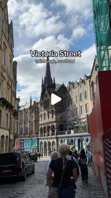 Amy | Travel Blogger on Instagram: "Things to do in Edinburgh: Visit Diagon Alley  Did you know Edinburgh’s Victoria Street is believed to be an inspiration for Diagon Alley?   In the books, Diagon Alley is a hidden street in London, known for being the main shopping area for witches and wizards. It’s where you’ll find Ollivanders, Flourish and Blotts, Gringotts, and The Leaky Caldron.. among other famous shops.   In real life, the colorful street is full of souvenir shops, bookstores, restaurants, and bars. It’s incredibly photogenic and charming! No matter if you’re a Harry Potter fan, it’s definitely worth checking out!  #edinburgh #edinburghscotland #edinburghthingstodo #thingstodoinedinburgh #edinburghactivities #edinburghitinerary #scotland #scotlandtravel #scotlandthingstodo #harryp Victoria Street Edinburgh, Edinburgh Scotland Old Town, Princess Street Edinburgh, Witchery By The Castle Edinburgh, Edinburgh Old Town, Diagon Alley, Souvenir Shop, Edinburgh Scotland, Scotland Travel