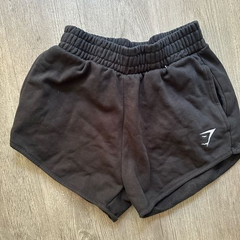 Black Never Worn Gym Shark Shorts Gym Shark Shorts, Gym Shorts For Women, Cute School Fits, Outfit Shuffles, Gymshark Shorts, Gymshark Black, Gym Shark, Gymshark Women, Christmas Clothes