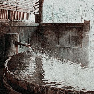 Japanese Bedrooms, Geralt And Ciri, Medieval Japan, The Last Kingdom, Japan Aesthetic, Brown Aesthetic, Story Inspiration, Aesthetic Images, Character Aesthetic