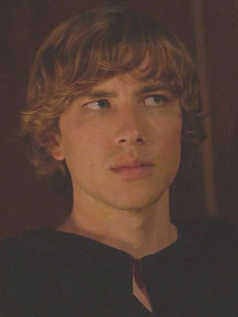 Fern Michaels, Michael Langdon, Cody Fern, Hot Actors, Horror Story, Beautiful Person, American Horror, Horror Stories, American Horror Story