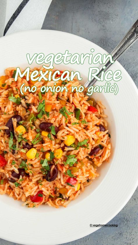 Rice Recipes Vegetarian, Flavored Rice Recipes, Rice Casseroles, Corn And Beans, Garlic Food, Jain Recipes, Vegetarian Mexican, Rice Recipes For Dinner, Easy Rice Recipes