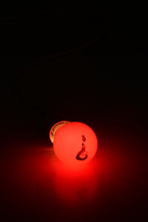 Red Lightbulb, Photography Long Exposure, Diy Kitchen Lighting, Red Inspiration, Living Room Lighting Design, Red Lighting, Front Porch Lighting, Foyer Lighting Fixtures, Low Ceiling Lighting