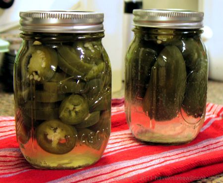 Pickled Whole Jalapenos Recipe Canning, Pickled Whole Jalapenos Recipe, Jalapeno Canning, Pickled Jalapeno Recipe, Canning Jalapeno Peppers, Canning Peppers, Pickled Vegetables Recipe, Pickled Jalapeno Peppers, Pickle Recipes Homemade