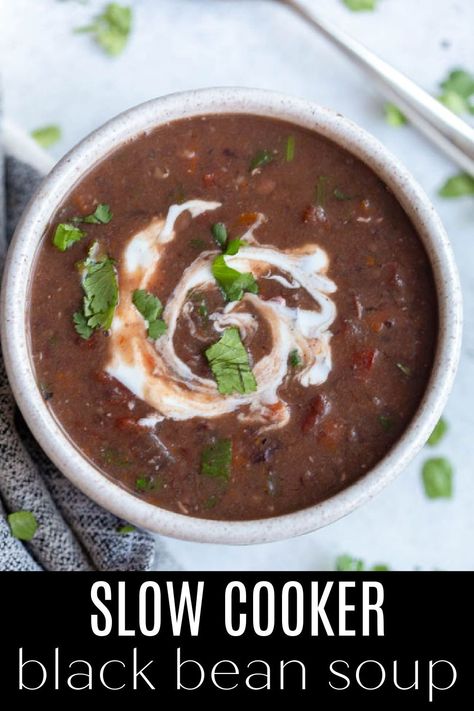 Black Bean Soup Crock Pot, Slow Cooker Black Bean Soup, Bean Soup Crockpot, Beans In Crockpot, Slow Cooker Italian, Slow Cooker Black Beans, Slow Cooker Potato Soup, Black Bean Soup Recipe, Dried Black Beans