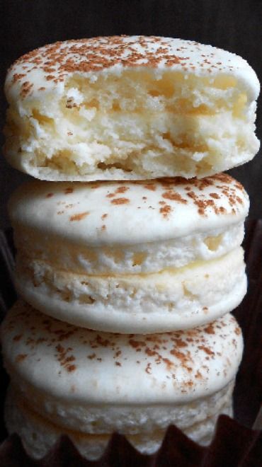 29 Unique Macaron Recipes Worth Drooling Over Tiramisu Macarons, Macarons Recipe, Macaron Cookies, Macaroon Recipes, Macaron Recipe, Cookie Desserts, Macaroons, Just Desserts, Cake Pops