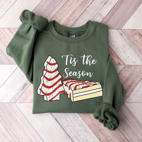 Christmas Sweaters For Women, Christmas Tree Cake, Sweatshirt Christmas, Funny Sweatshirts, Holiday Shirts, Christmas Cake, Funny Christmas, Christmas Christmas, Christmas Sweatshirts