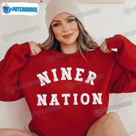 San Francisco 49ers Game Day Outfit, Cute 49ers Outfit Women, 49ers Tshirt Ideas, 49ers Shirt Ideas, 49ers Outfit Women Winter, 49er Jersey Outfits Women, 49ers Shirts Vinyl, Diy 49ers Shirt, 49er Shirts Vinyl