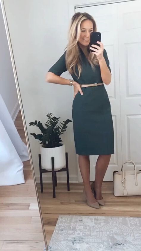 Professional Dresses For Work Aritzia, Professional Dresses For Work Ann Taylor, Business Midi Sheath Dress, Classic Sheath Midi Dress For Career, Spring Work Dresses, Summer Sheath V-neck Dress For Work, Simplistic Fashion, Job Outfits, Wardrobe Overhaul