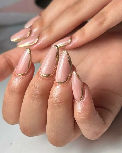 37+ Almond Birthday Nails For An Elegant Look Gold Design Almond Nails, Short Almond Gel X Nail Designs Summer, Pink Nails Classy, Neutral Birthday Nails, Almond Nails Pink, Short Almond Nails, Party Food Dessert, Kid Desserts, Almond Nail