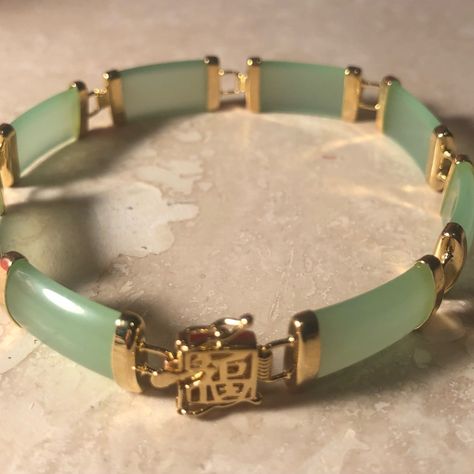 Gold Jade Jewelry For Anniversary, Gold Jade Bangle Bracelet, Classic Gold Jade Jewelry, Elegant Gold Jade Bracelets, Yellow Gold Jade Bracelets As Gift, Yellow Gold Jade Bracelets For Gift, Formal Gold Jade Bracelets, Gold Jade Bangle, Jade Bracelet Bangles