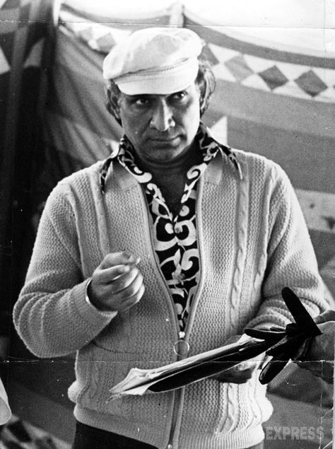 Yash Raj Chopra | Romance King Yash Chopra, Romantic Films, Indian Express, Vintage Bollywood, Bollywood Style, Film Industry, Bollywood Fashion, Romance, Actors