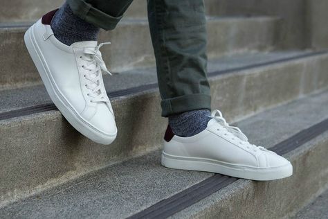 Best White Sneakers For Men All White Shoes, White Shoes Outfit, Casual White Sneakers, Best White Sneakers, White Sneakers Outfit, All White Sneakers, White Casual Sneakers, White Fashion Sneakers, White Shoes Men