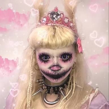 Jasmine Bean, Vampire Bride, Jazmin Bean, Cool Makeup Looks, Interesting Images, Being Creative, Goth Makeup, Aesthetic Makeup, Makeup Inspo