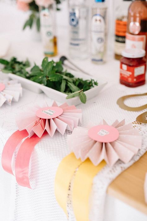 Kentucky Derby Cake Birthday, Floral Drip Cake, Kentucky Derby Birthday Party, Kentucky Derby Birthday, Kentucky Derby Decor, Rose Backdrop, Kentucky Derby Themed Party, Mint Julep Bar, Kentucky Derby Party Food