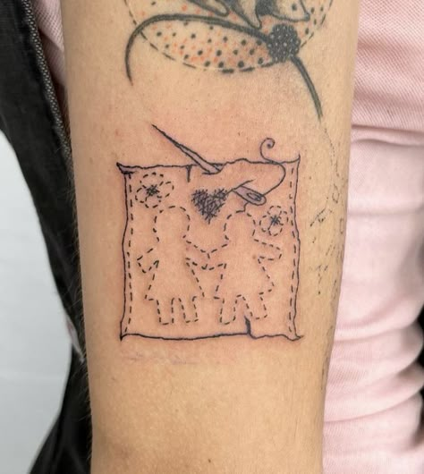 Cool Artsy Tattoos, Eclectic Tattoos, Stick Poke Tattoo, Embroidery Tattoo, Party Tattoos, Marvel Tattoos, Tattoo Now, Doodle Tattoo, Poke Tattoo