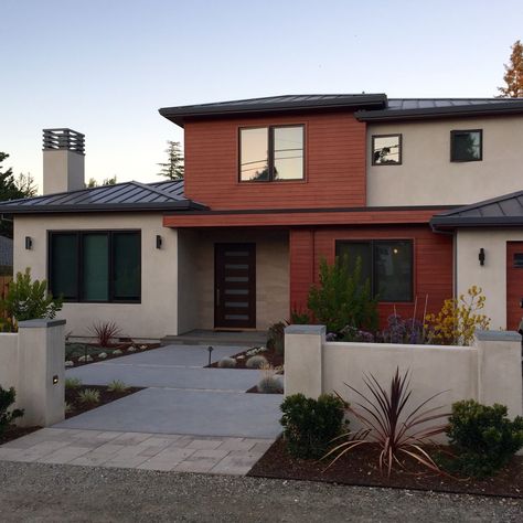 color scheme Northwest Architecture, Rust Color Schemes, Claremont House, Exterior House Paint Color Combinations, Stucco Homes, House Color Palettes, Kitchen Colour Schemes, Exterior Paint Colors For House, House Color