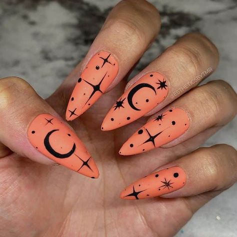 Halloween Moon Nails, Moon Halloween Nails, Witchy Stiletto Nails, Moon And Star Nails Acrylic, Moon Nails Art, Stiletto Nail Art Fall, Witch Halloween Nails, Moon And Stars Nail Art, Moon And Stars Nails