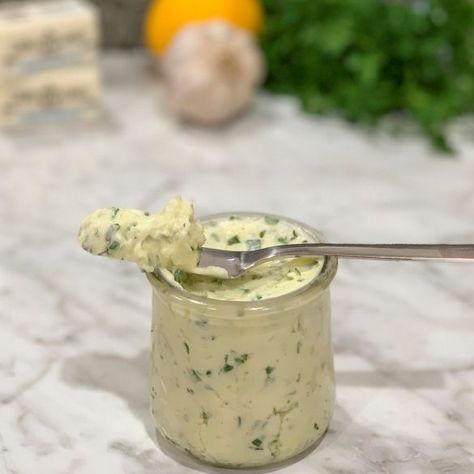 Mâitre d’Hôtel Butter – The Tiny Fairy Maitre D Butter, Herb Butter For Steak, Uses For Lavender, Infused Vinegars, Lavender Plants, Lavender Leaves, Tiny Fairy, Flavored Butter, Scented Lotion