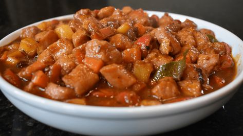 Pork Menudo - GetRecipe Menudo Recipe Filipino, Kwek Kwek Recipe, Pork Menudo Recipe, Philipino Food, Pork Menudo, Menudo Recipe, Food Filipino, Filipino Street Food, Boneless Pork Loin