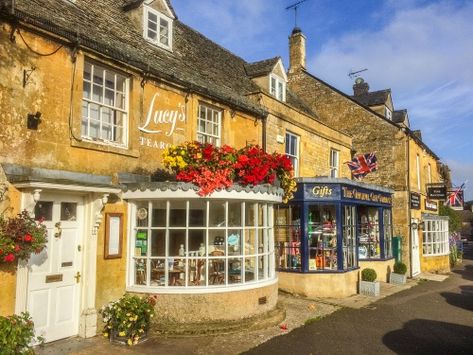 Stow On The World, Stow On The Wold, Cotswolds England, England Countryside, Castle Combe, Tea Rooms, England And Scotland, The Cotswolds, English Countryside