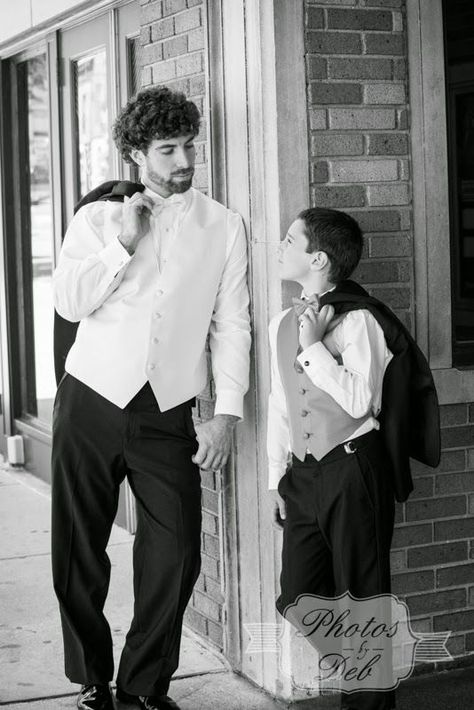 Father son wedding photo, black and white, groom and son Bride And Teenage Son Wedding Pictures, Mother Son Wedding Photos, Mom And Son Wedding, Mens White Tuxedo, White Jeans For Men, Bride And Son, Tuxedo White, White Tux, Groom Photoshoot