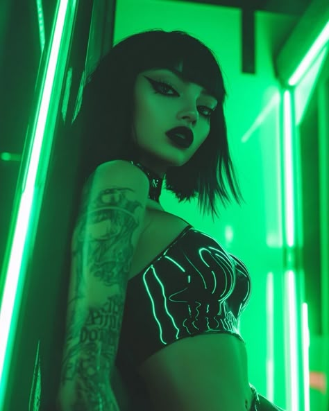 Neon Nights 💖 Dark Neon Photoshoot, Neon Lighting Reference, Neon Lighting Portrait, Night Photo Shoot Ideas, Goth Poses Photography, Neon Photography Aesthetic, Neon Goth Aesthetic, Neon Photoshoot Ideas, Blacklight Photoshoot