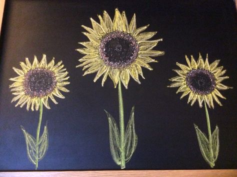 Sunflowers chalk drawing Sunflower Chalkboard Art, Chalk Sunflower, Drawings Of Sunflowers, Sunflower Drawing, Chalkboard Drawings, Chalkboard Ideas, Chalk Drawings, Grade 8, Chalkboard Art