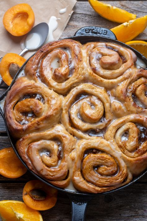 Orange Apricot Sticky Buns - Wandering Chickpea Orange Sticky Buns, Apricot Compote, Fresh Apricots, Recipe Inspirations, Fresh Orange Juice, Refreshing Beverages, Breakfast Rolls, Orange Glaze, Sweet Rolls