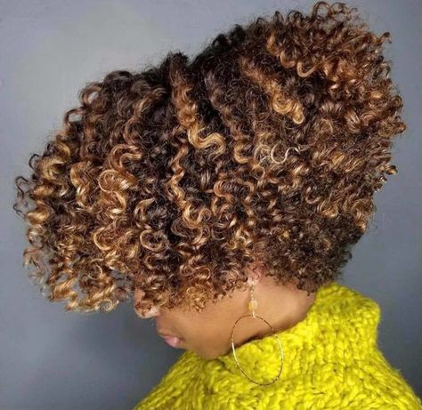 Dirty Brunette Hair, Haircut Shapes, Coily Hairstyles, Natural Hair Highlights, Money Smart, Highlights Curly Hair, Tapered Natural Hair, Natural Hair Cuts, Colored Curly Hair